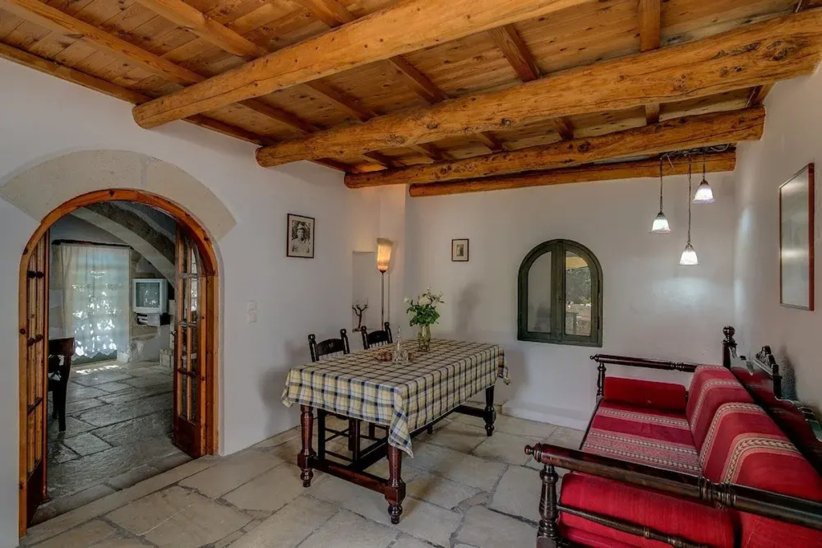 Ideal for family, small village close to beaches