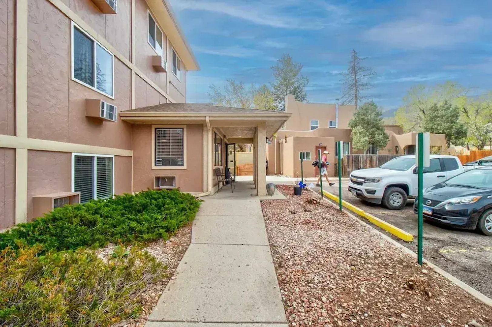 Manitou Inn & Suites