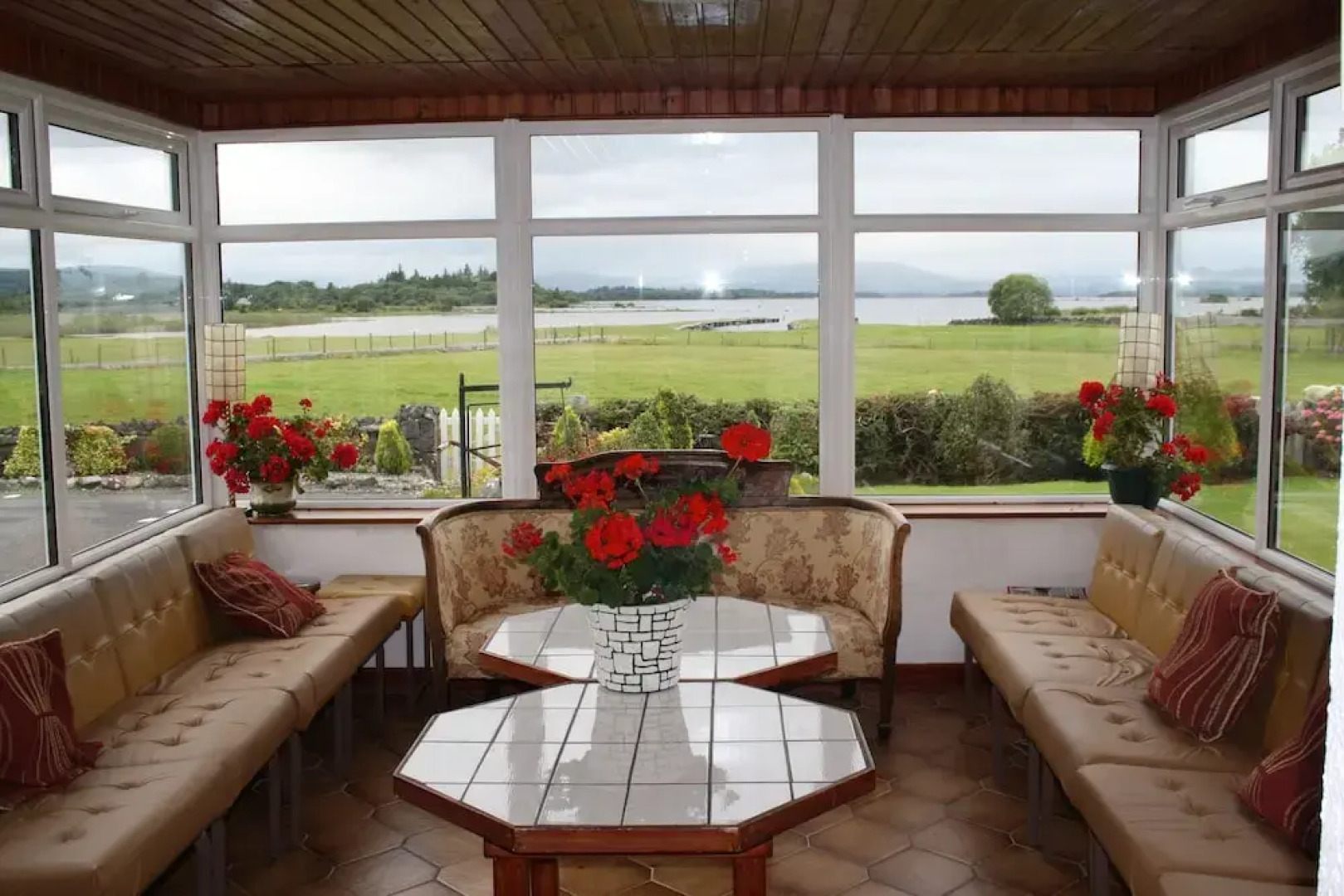 Corrib Wave Guesthouse