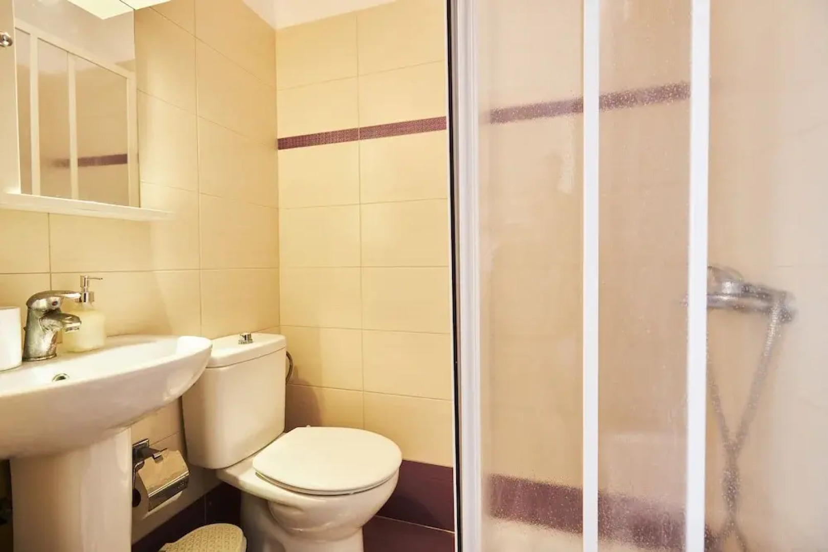 Nerida Beachfront Villas