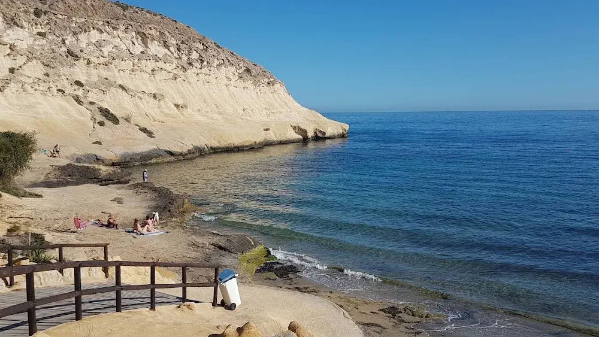 Tu hogar tranquilo a 30m de la playa