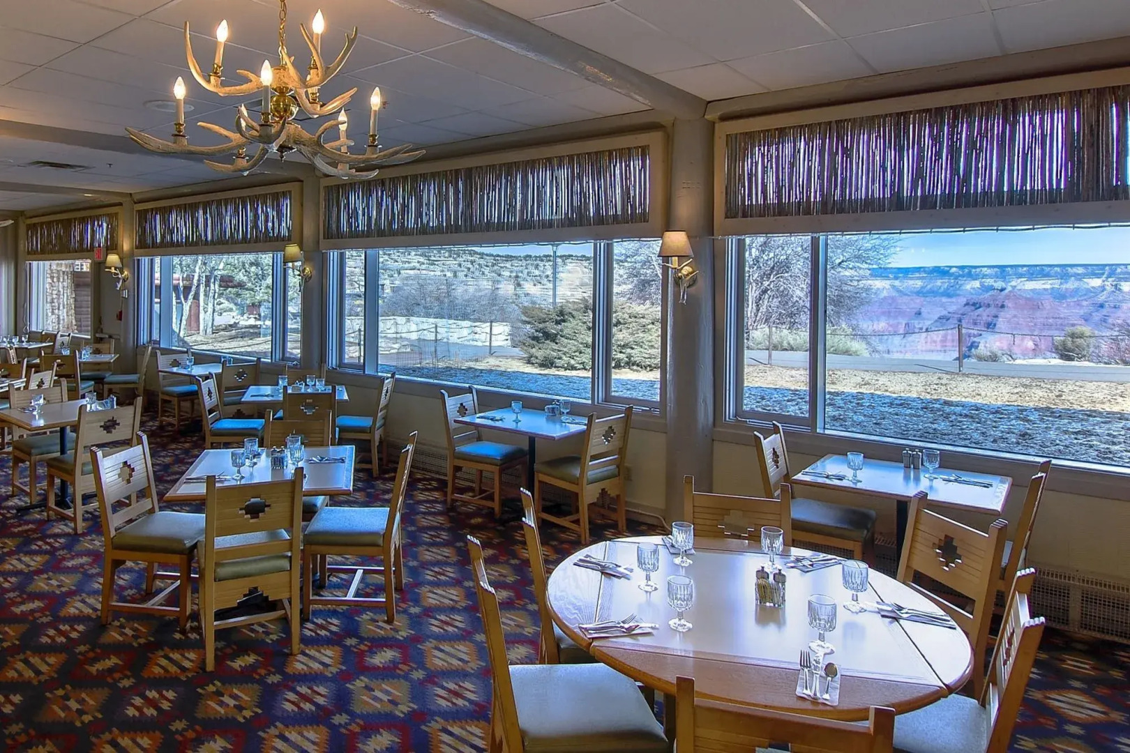 Bright Angel Lodge – Inside the Park