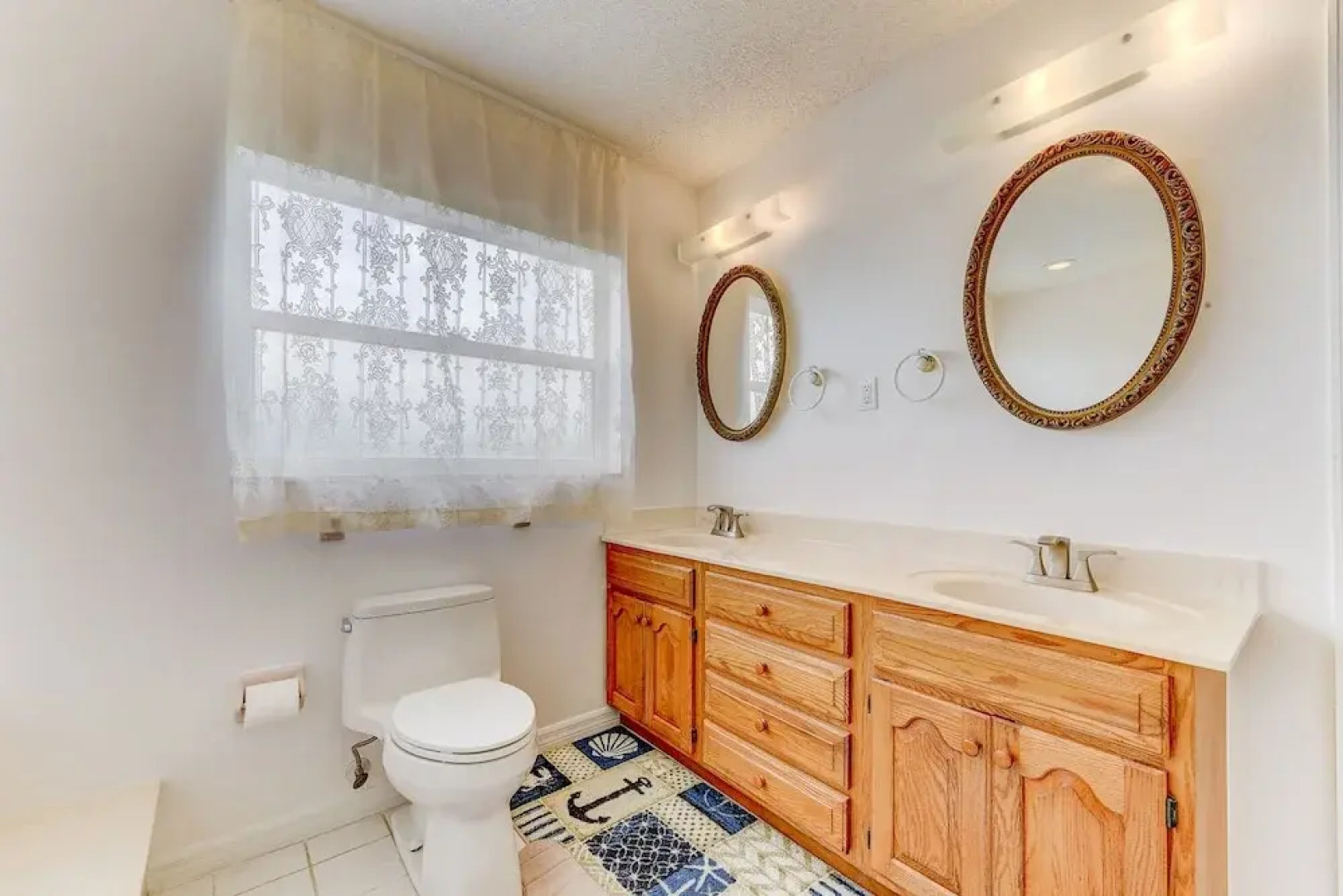 Castle by the Sea by Vtrips