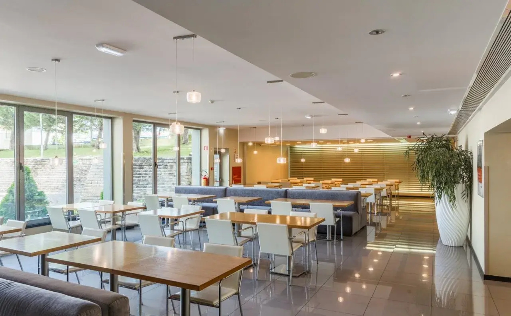 Holiday Inn Express Lisbon Airport by IHG