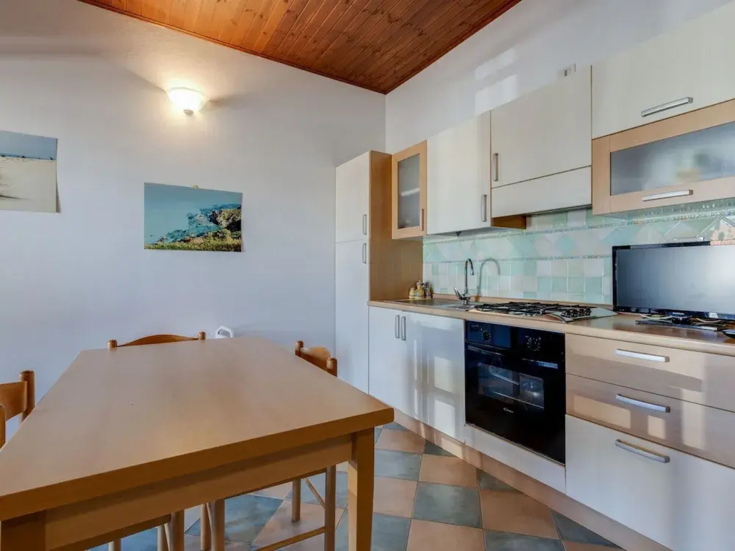 Spacious Holiday Home in Tresnuraghes With Terrace