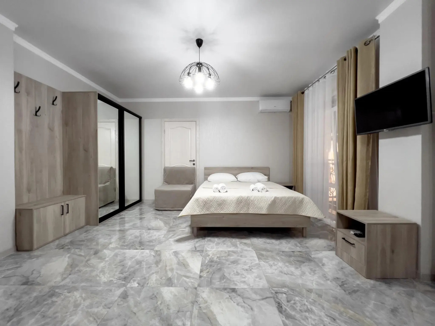 Апартаменты на улице Эпроновской 2А/3