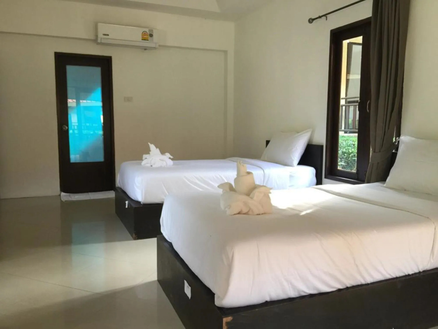 Aquavana Haad Rin Resort