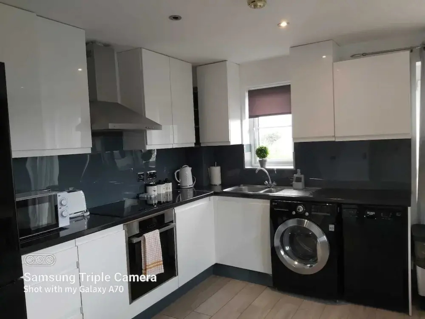 Rugby - Apartment - Sleeps 4 - Parking