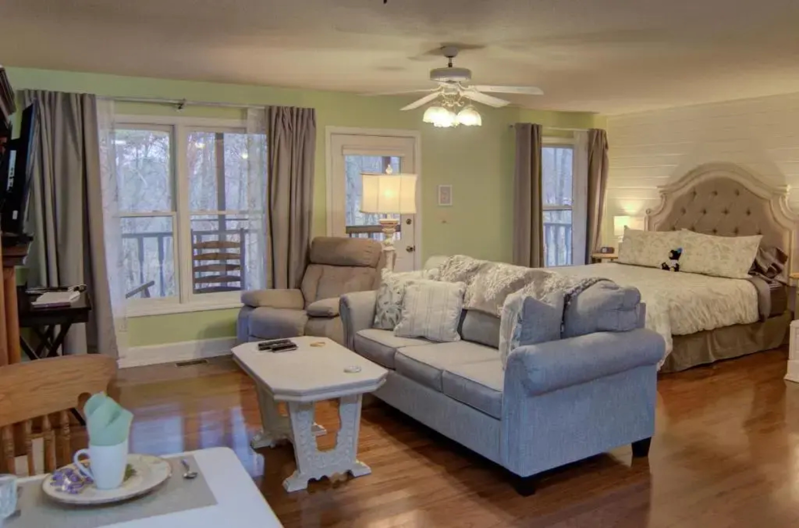 Blue Mountain Mist Country Inn & Spa