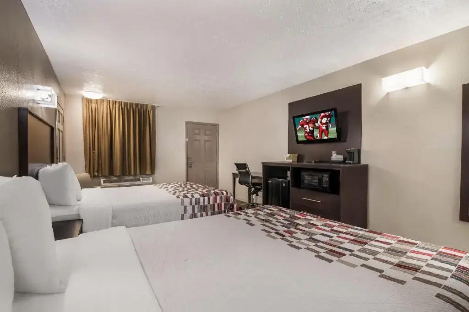 Red Roof Inn Crossville