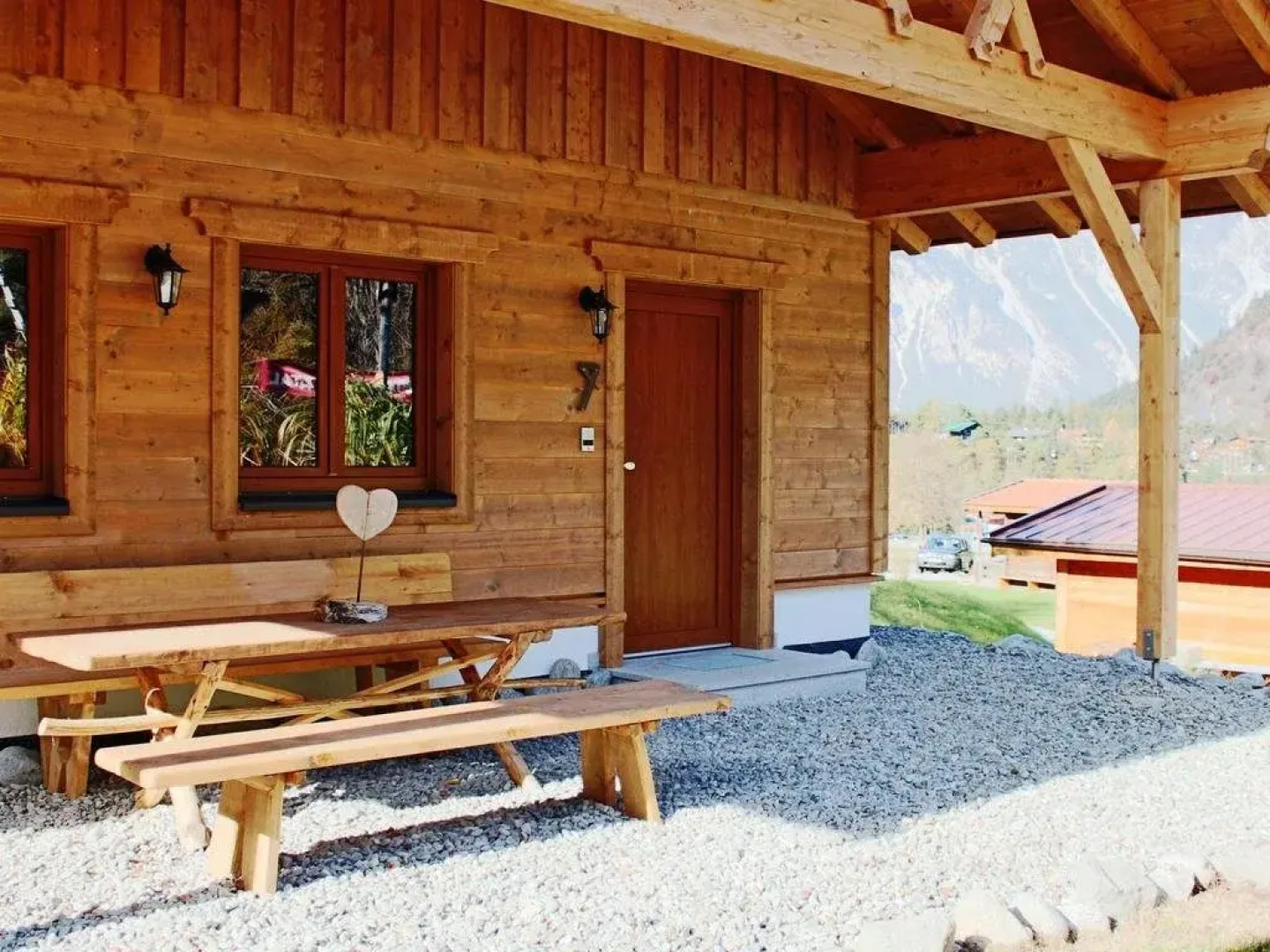 X-Alp Lodges