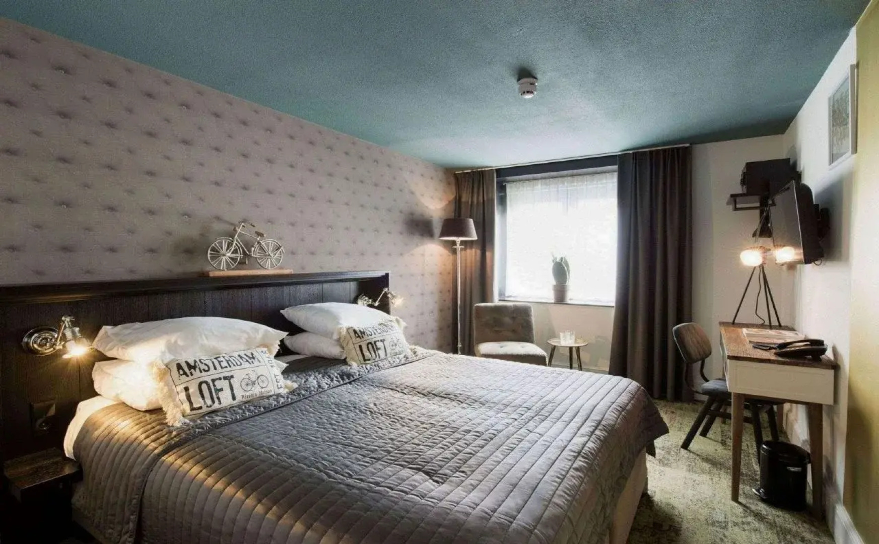 S&A Vondel Park Hotel