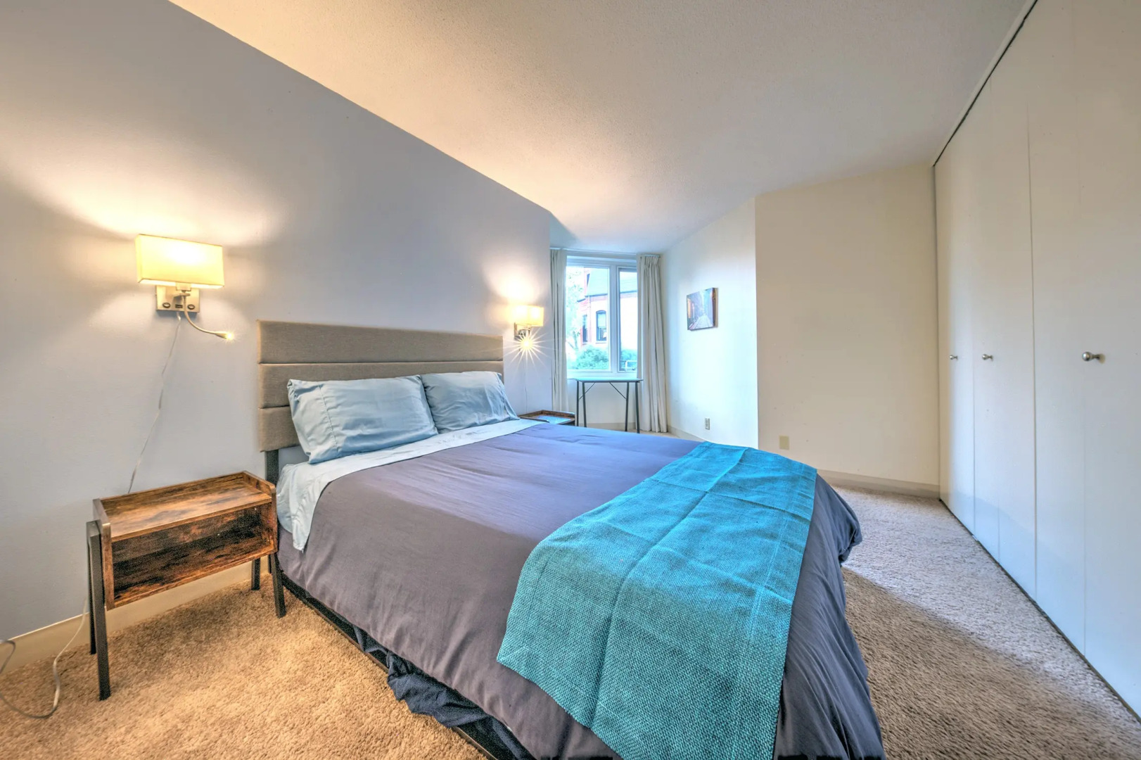 Gorgeous Apt With Dedicated Flex-cation Office Space!