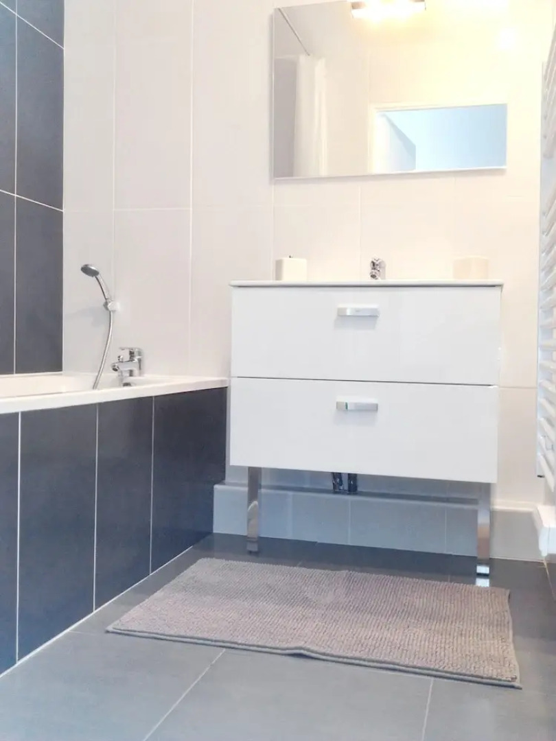 Apartment With 4 Bedrooms in Canet-en-roussillon, With Wonderful sea V