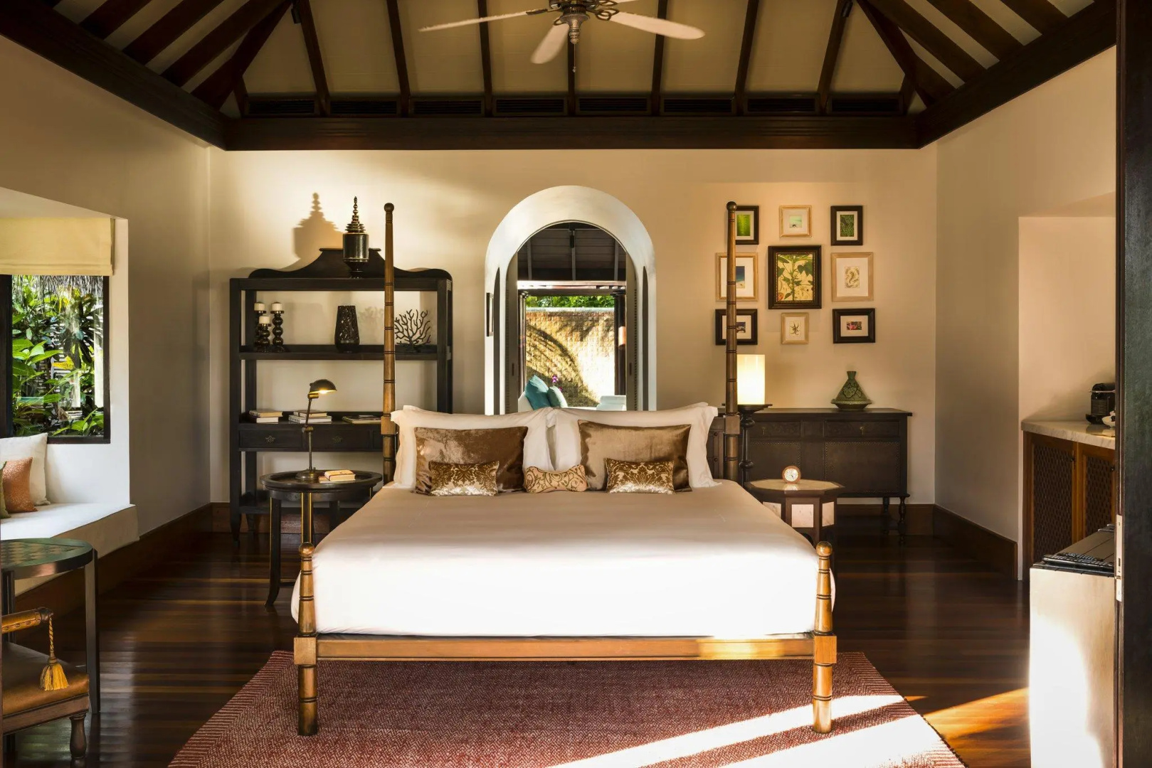 Anantara Kihavah Maldives Villas