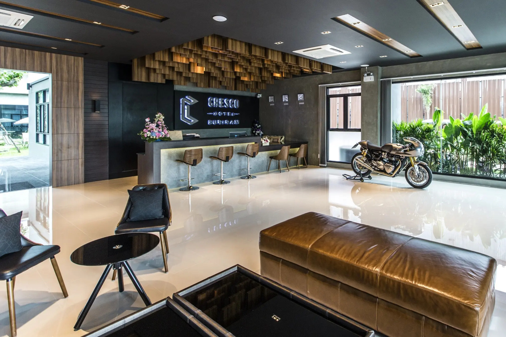 Cresco Hotel Buriram