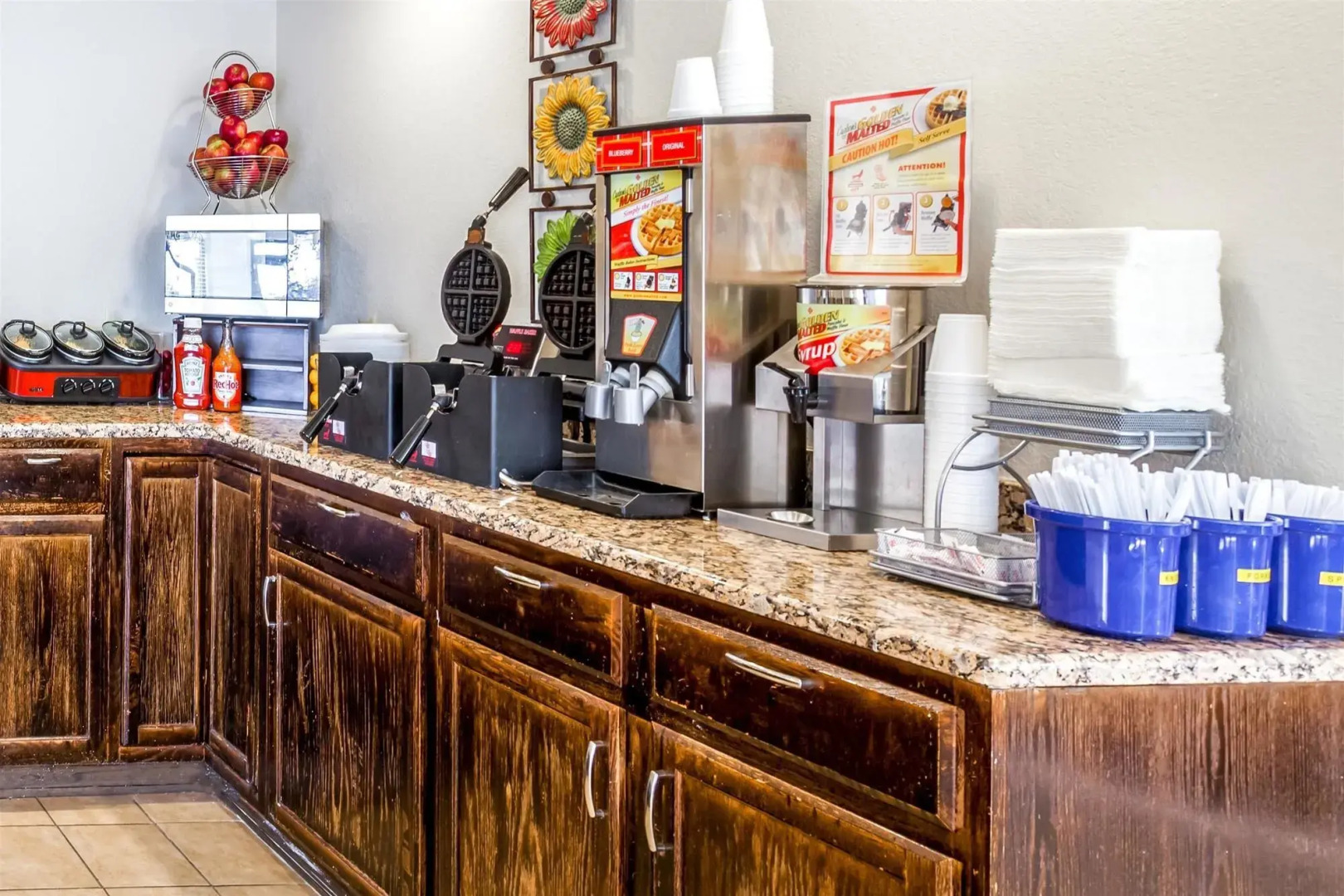 Days Inn By Wyndham Syracuse