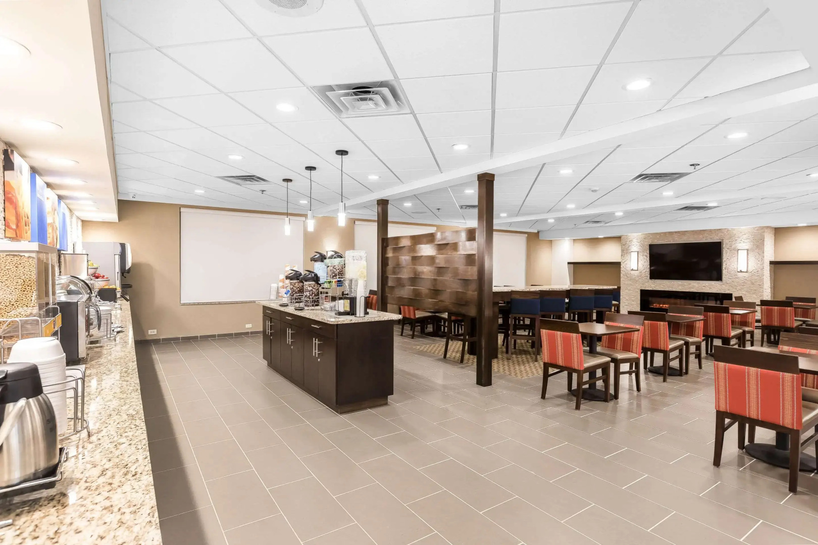 Comfort Inn & Suites