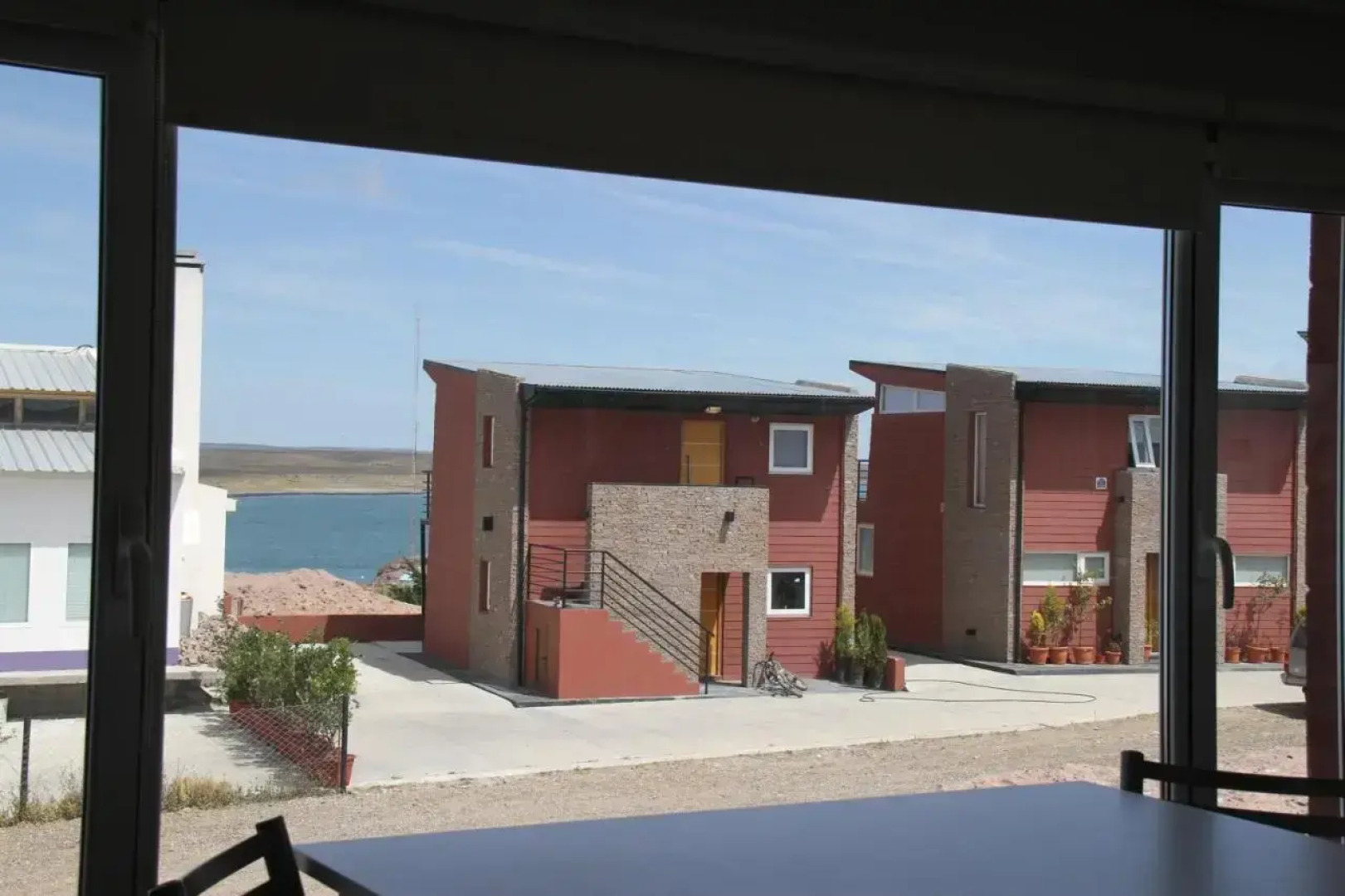 Tower Rock Puerto Deseado Superior