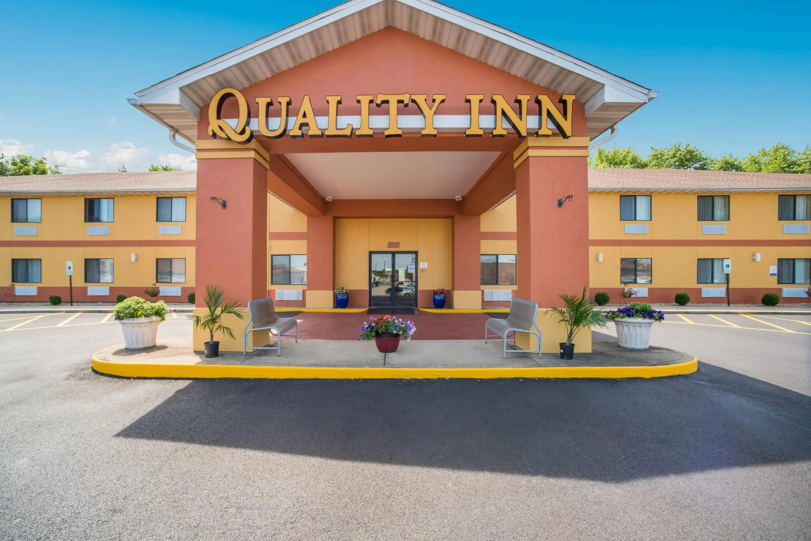 Quality Inn O'Fallon IL - St. Louis
