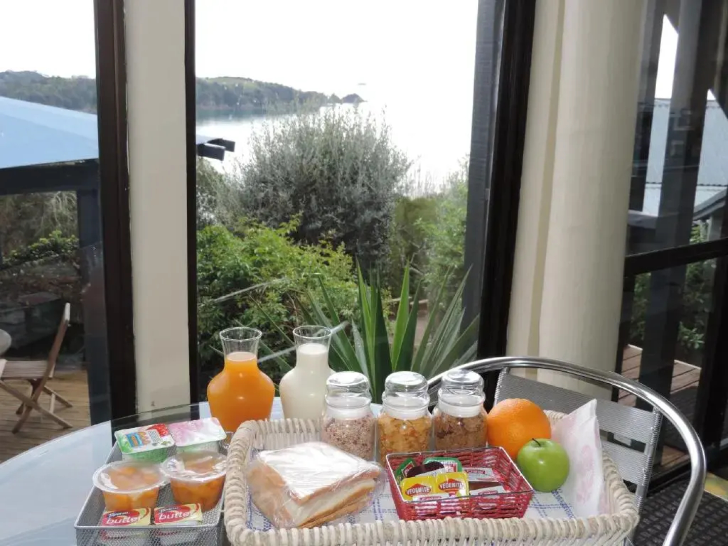 Waiheke Island Tawa Lodge - Adults Only