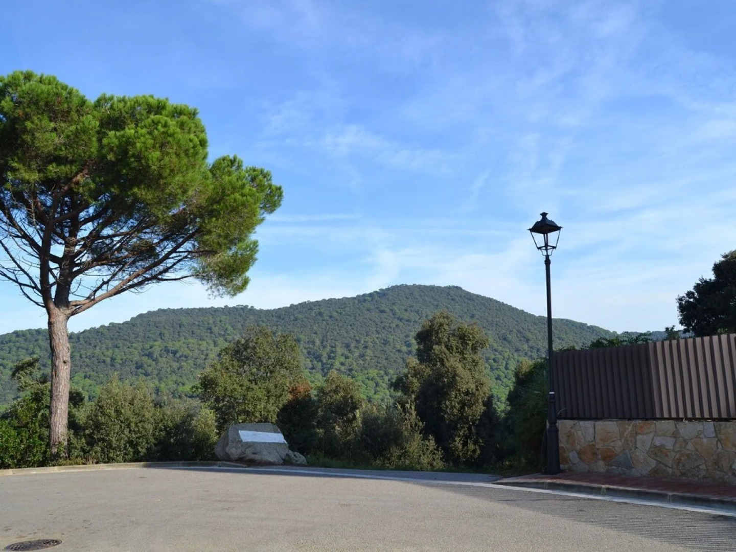 Modern Holiday Home in Sant Andreu de Llavaneres with Swimming Pool