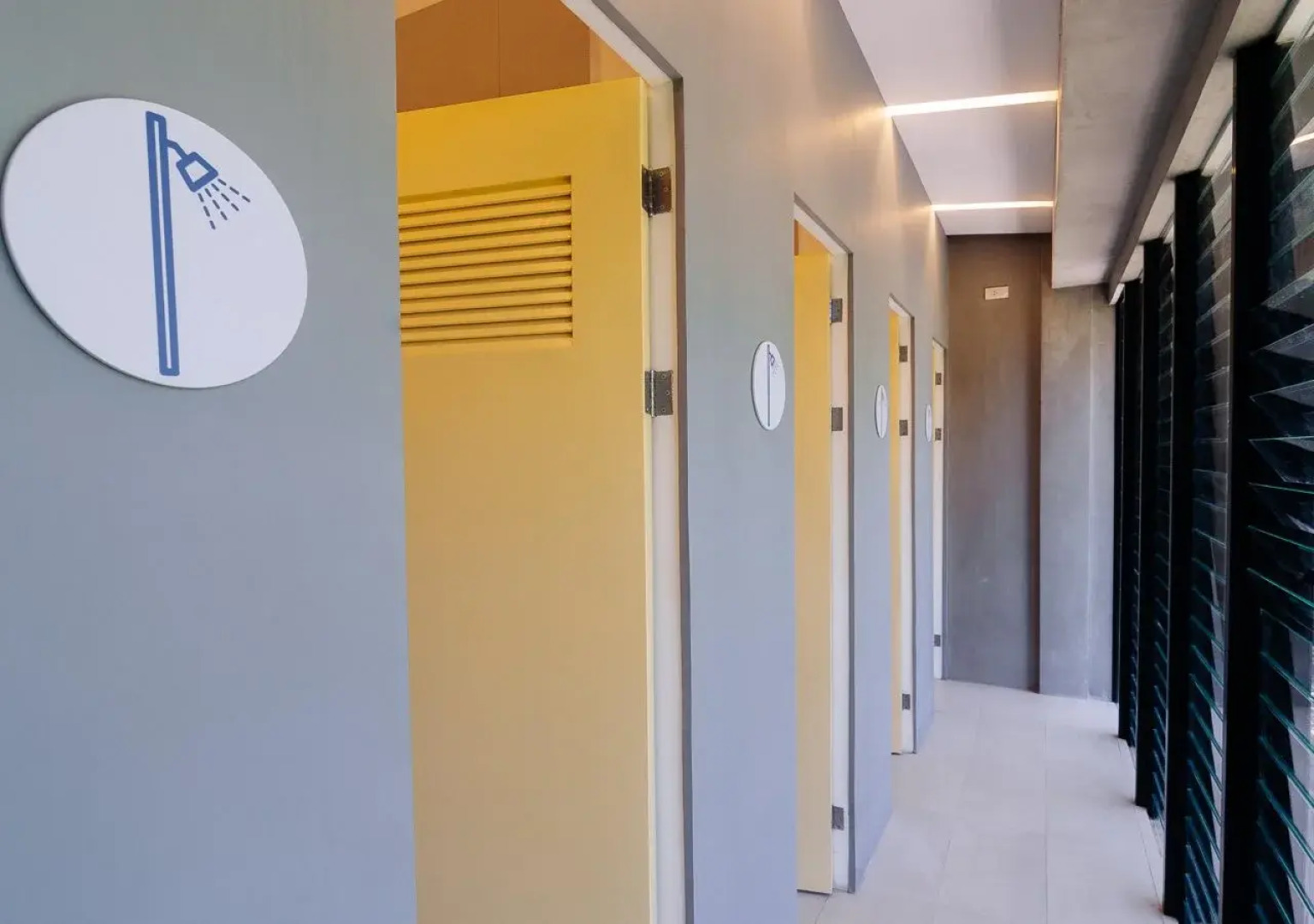 Spin Designer Hostel