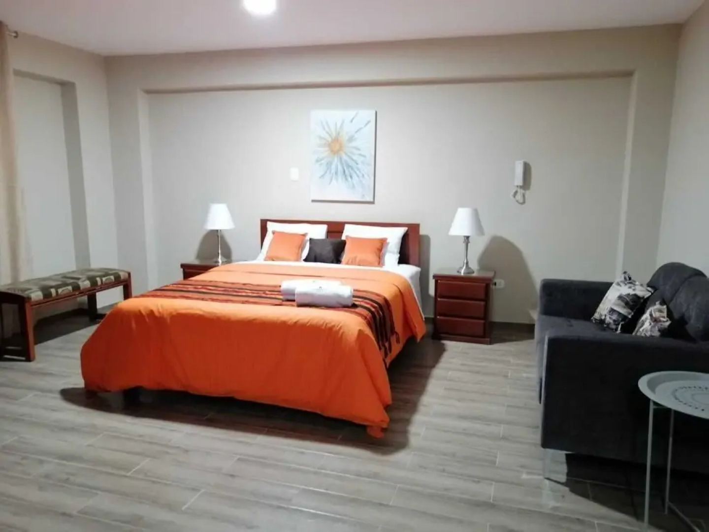 Los Angeles Suite Hotel