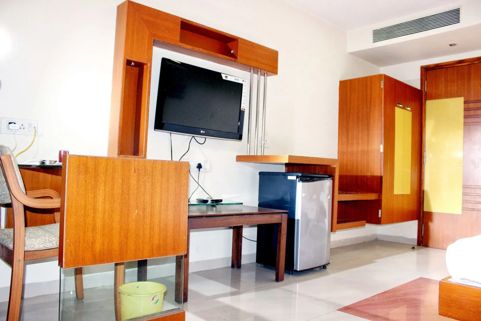 FabHotel Amrit Residency
