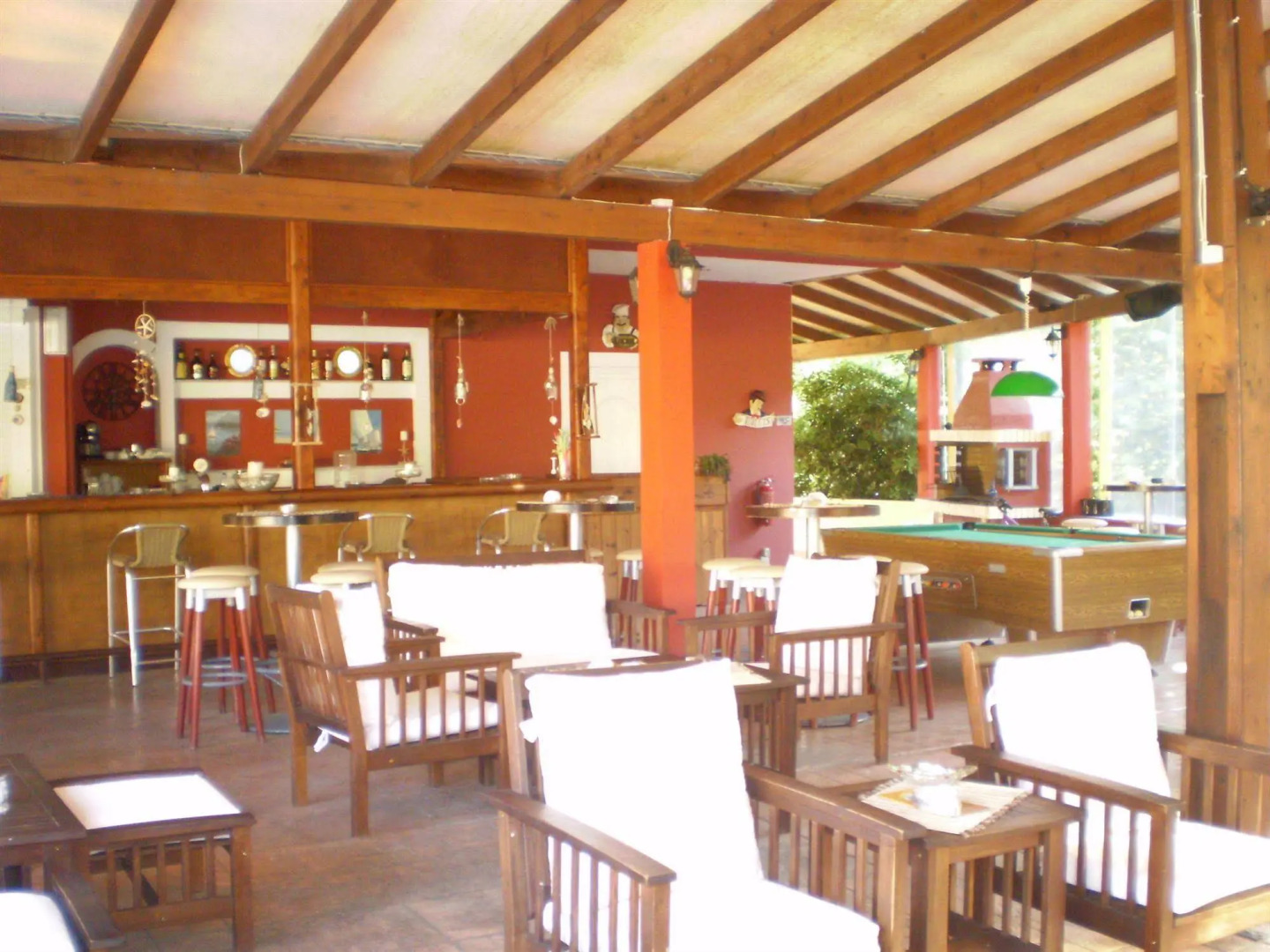 Damia Hotel & Apartments