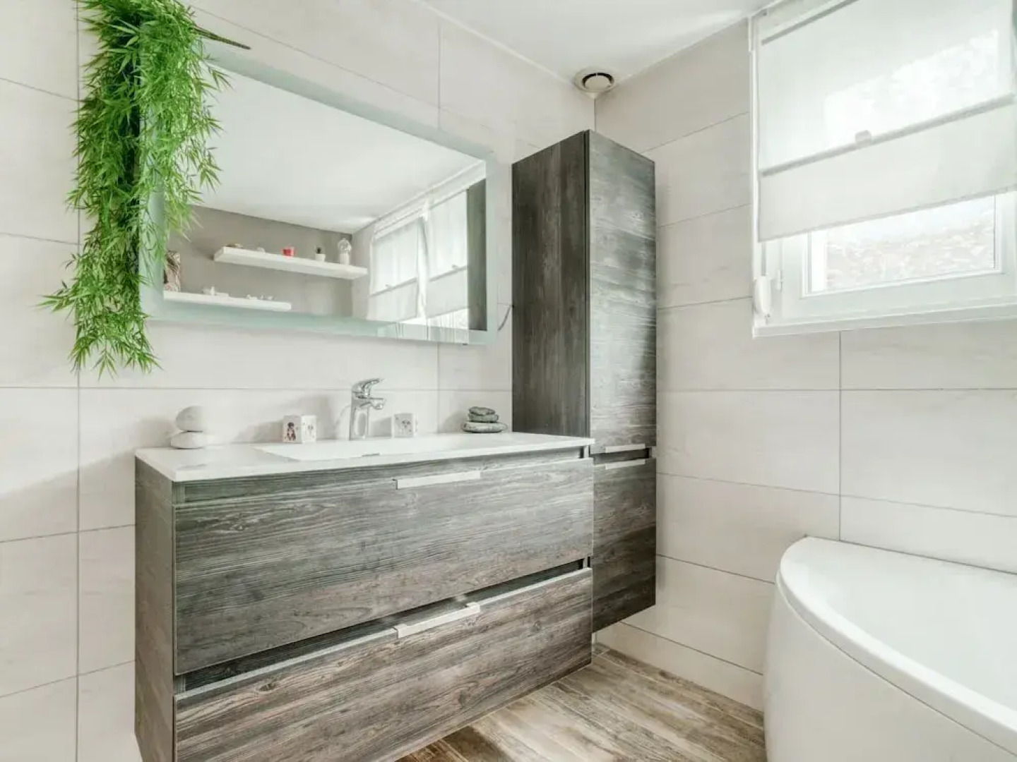 Swanky Cottage in Saasenheim With Balcony