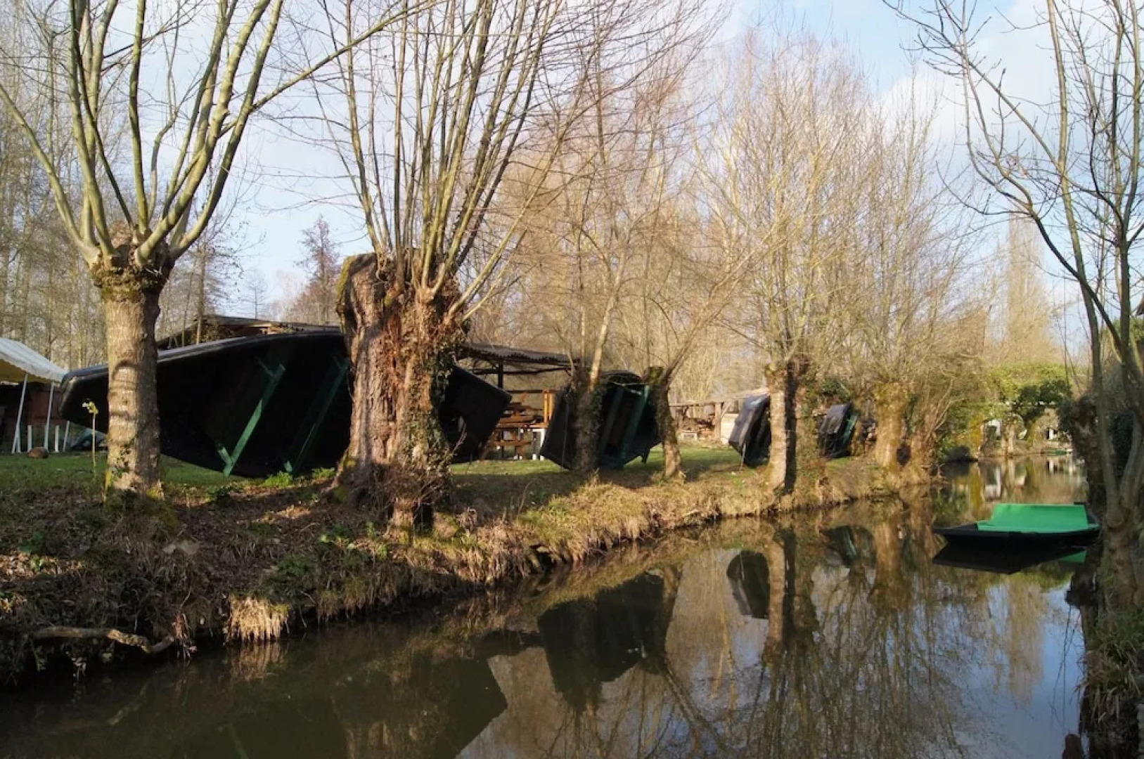 Camping l'ilot Du Chail