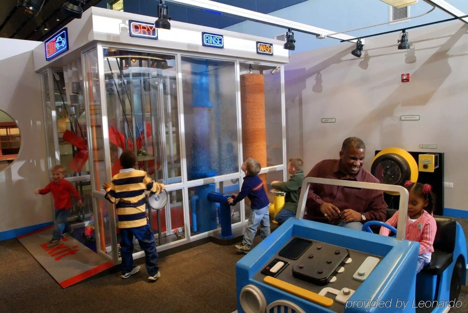 DoubleTree by Hilton Chicago - North Shore Conference Center