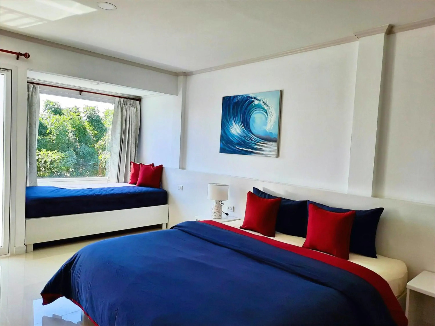 Koh Larn Riviera