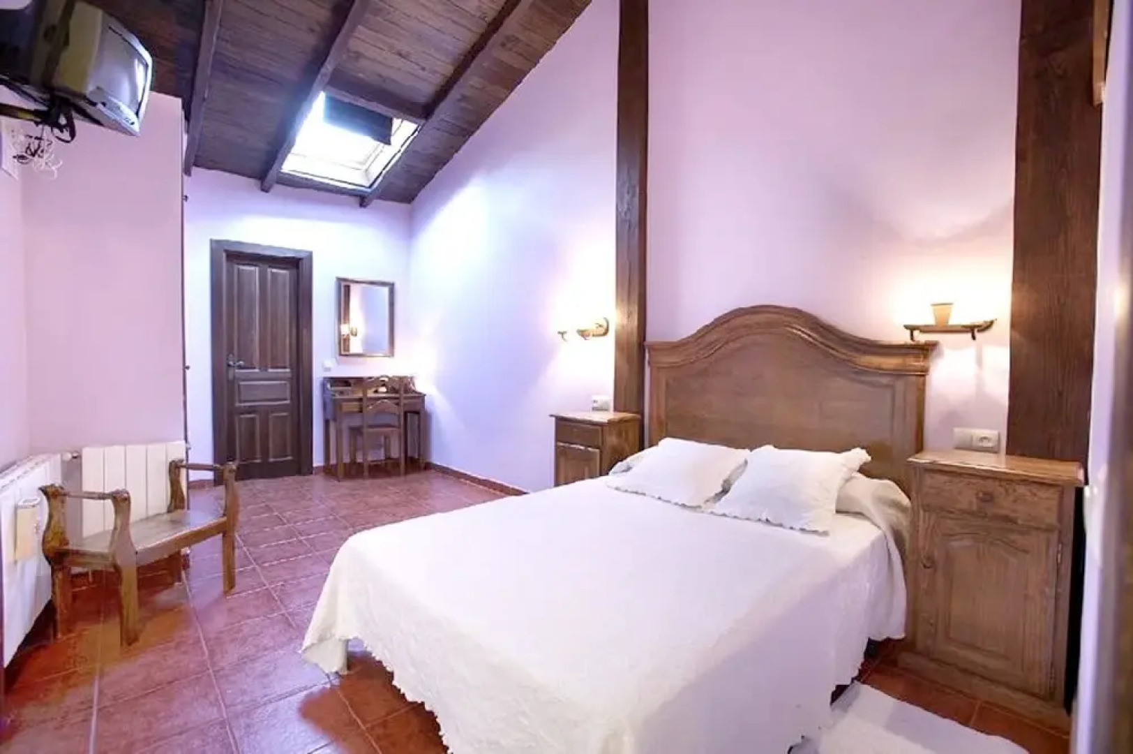 House With 5 Bedrooms in Cabezuela del Valle, With Balcony and Wifi -