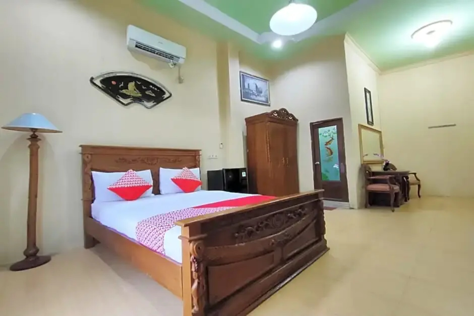 OYO 2994 Hotel Wedika