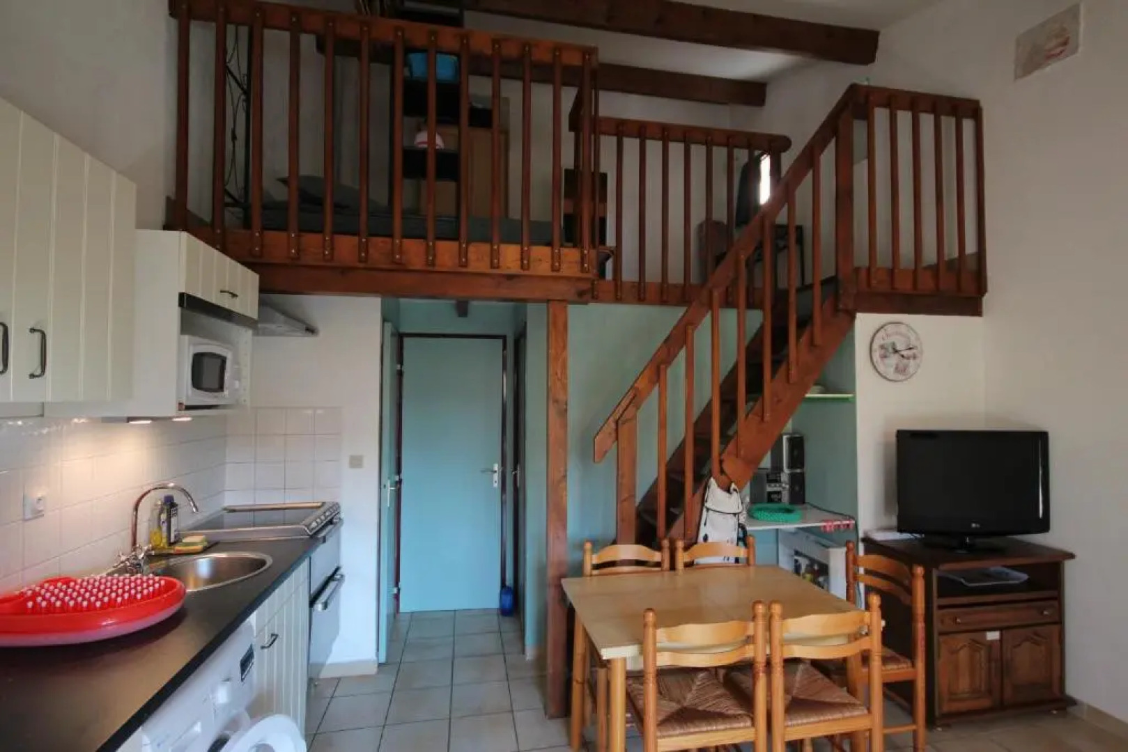 Belle villa climatisée 4-5 couchages terrasse parking dans résidence sécurisée avec piscine commune 400m de la mer LRJP11