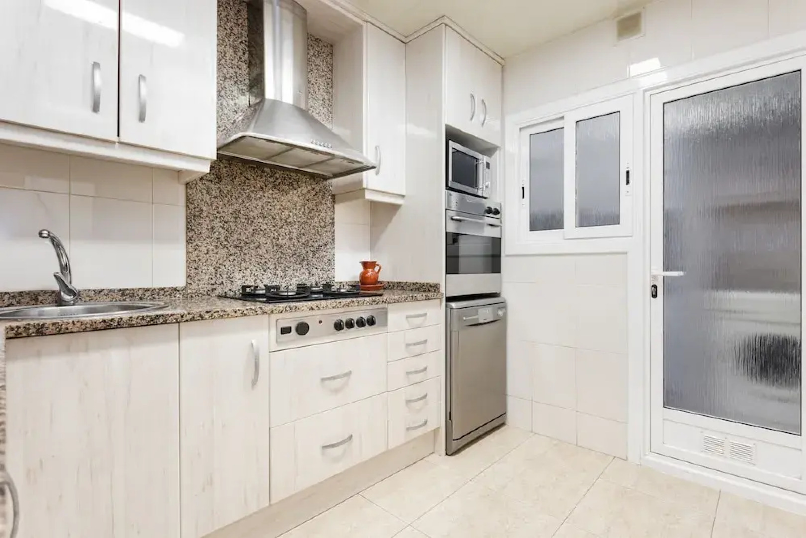 Apartment Matarolux4