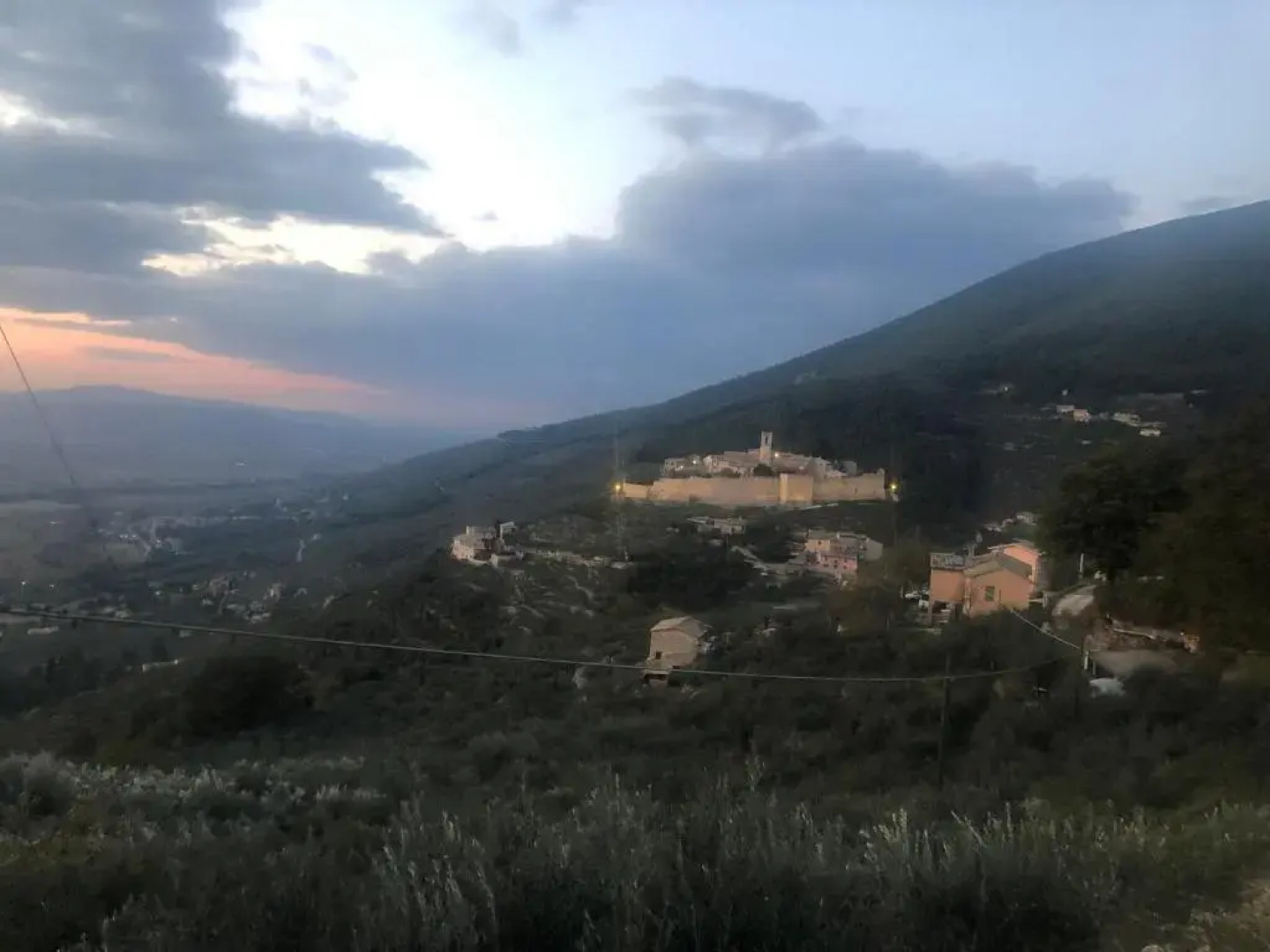 Il Castello Di Campello