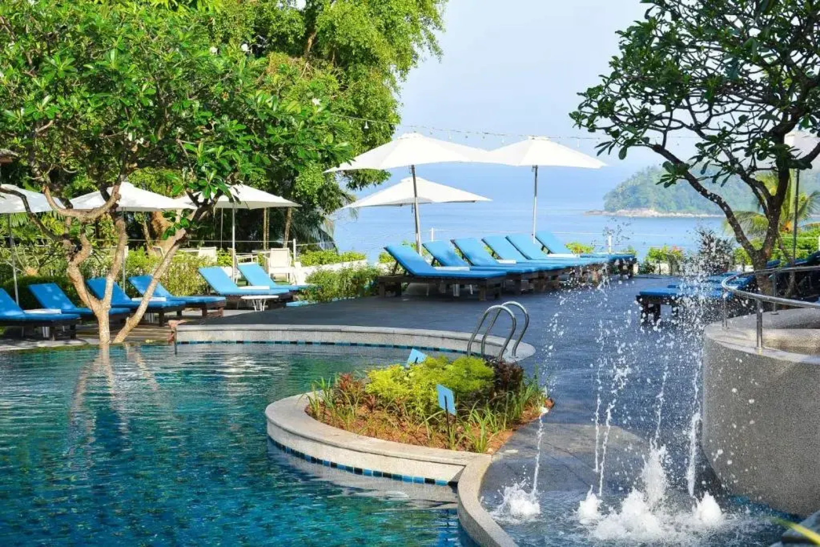 Andaman Cannacia Resort & Spa