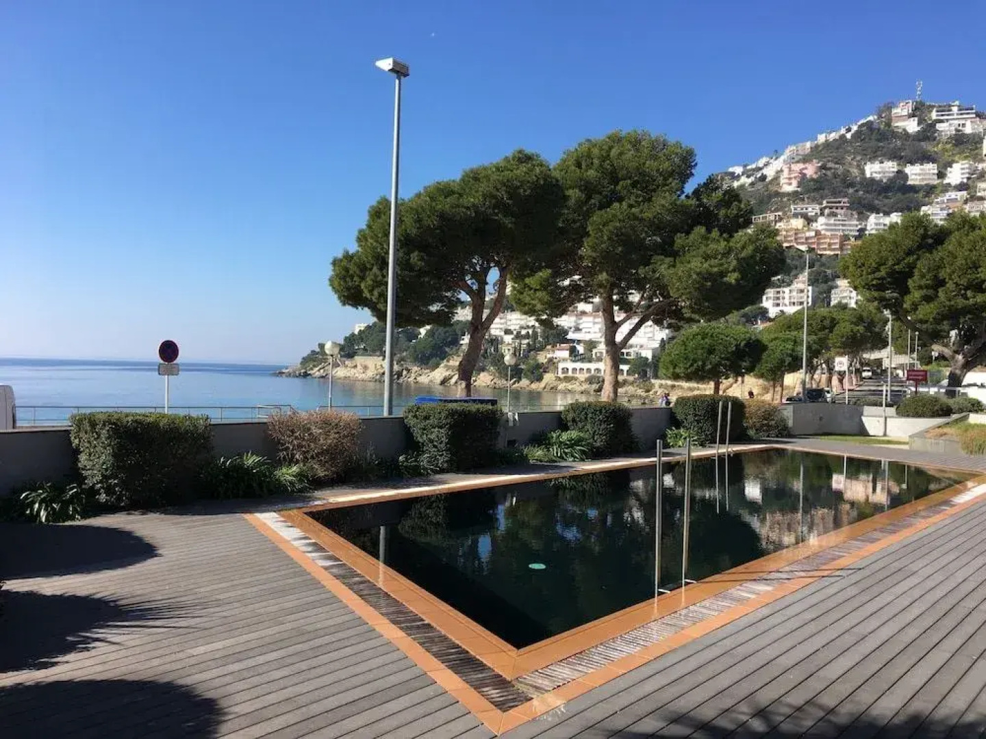 Vista Roses Mar - El Molí