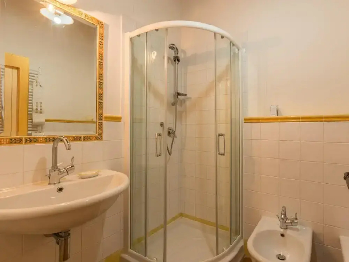 Belvilla by OYO Villa Fufi