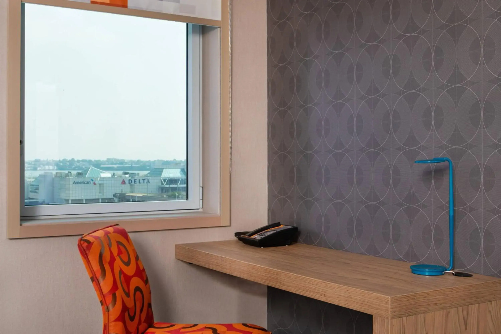 Aloft New York LaGuardia Airport