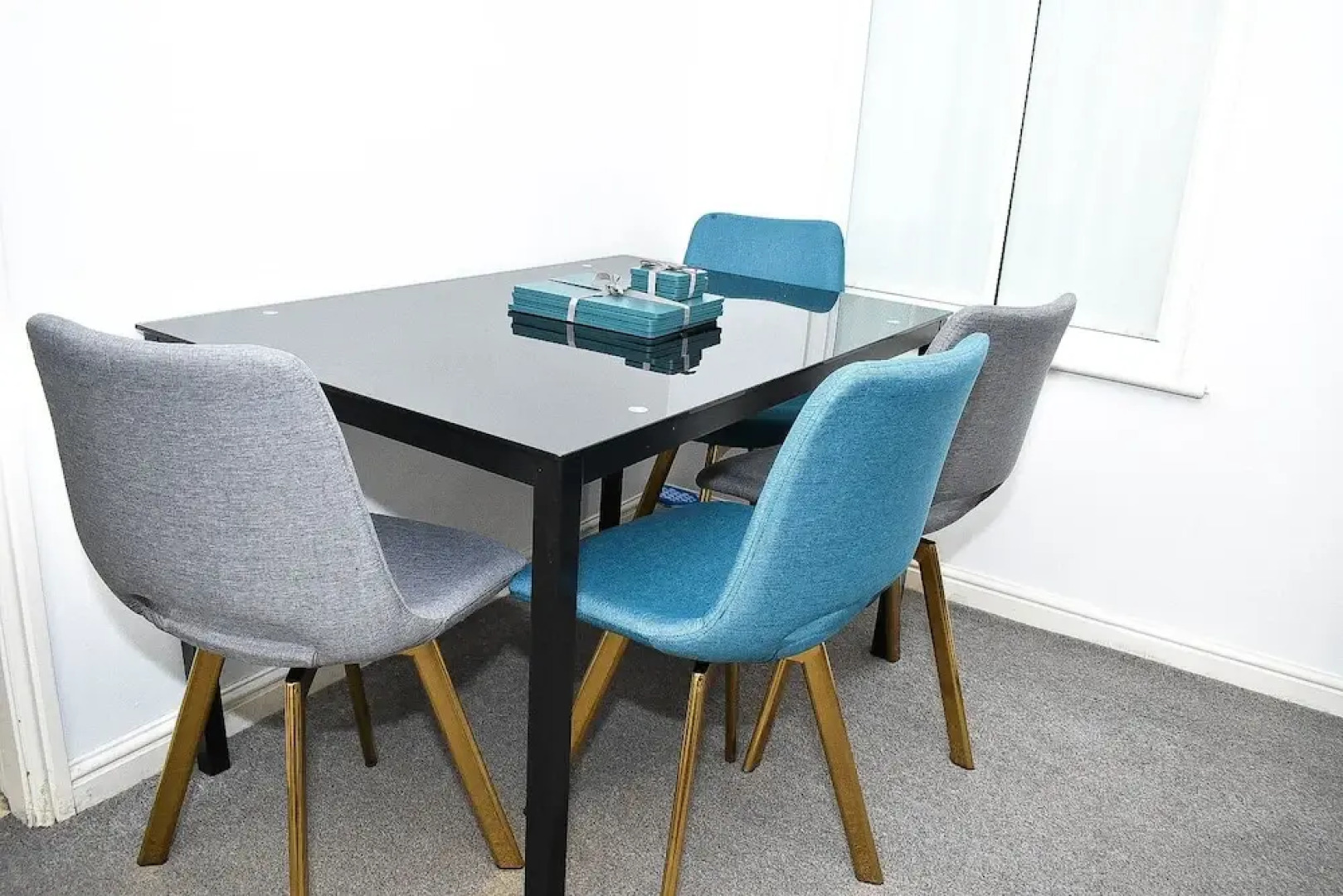 Lovely 2-bed Apartment in West Bromwich