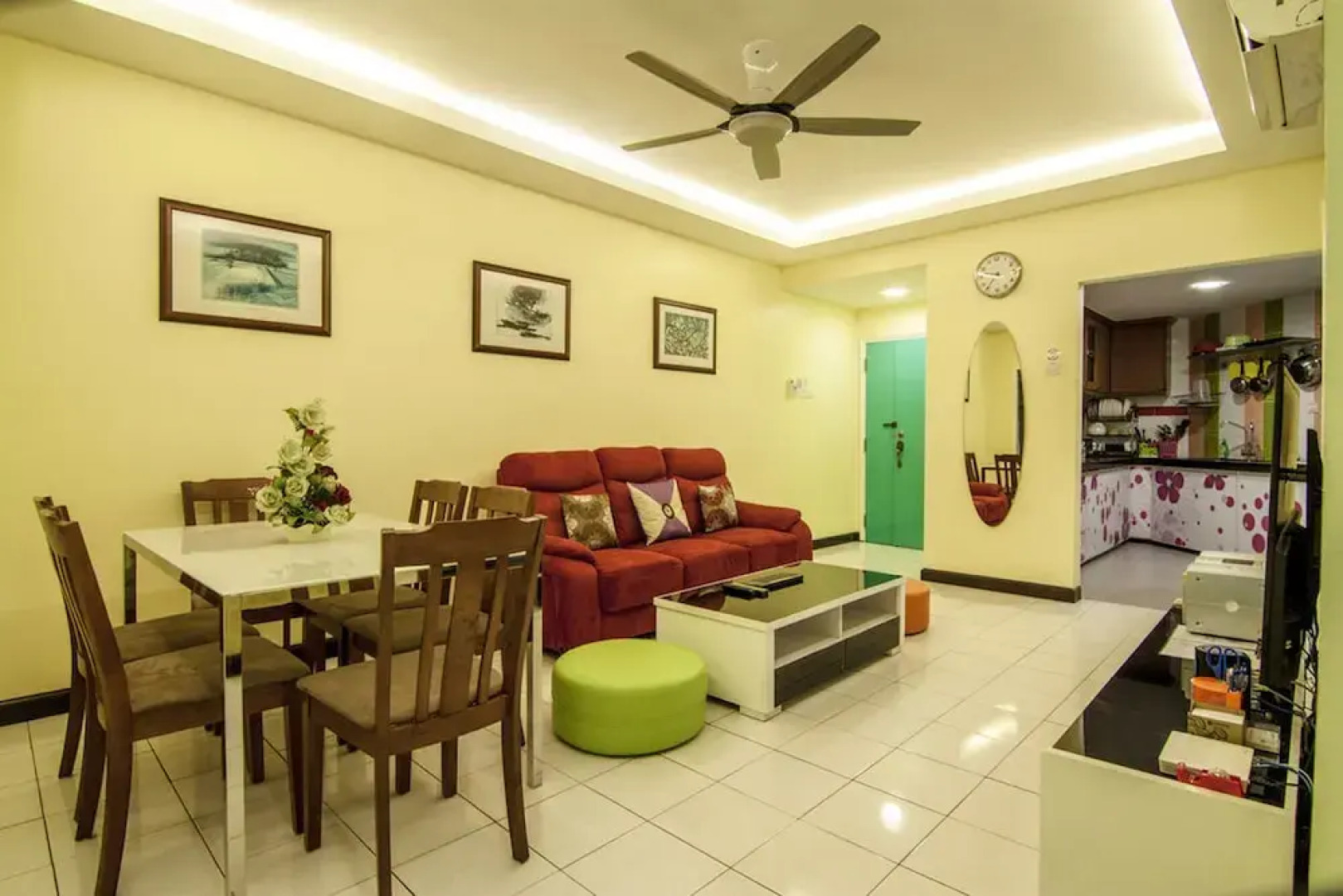 PWTC Bistari Service Apartment