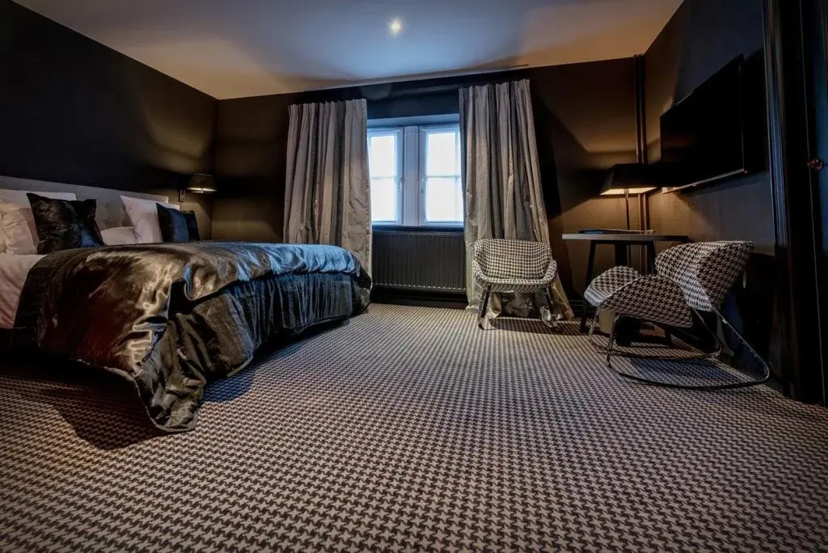 Hotel Jean De Boheme