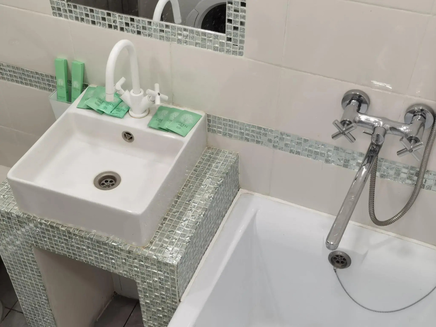 ZNS Rent (ЗНС Рент) на улице Баженова