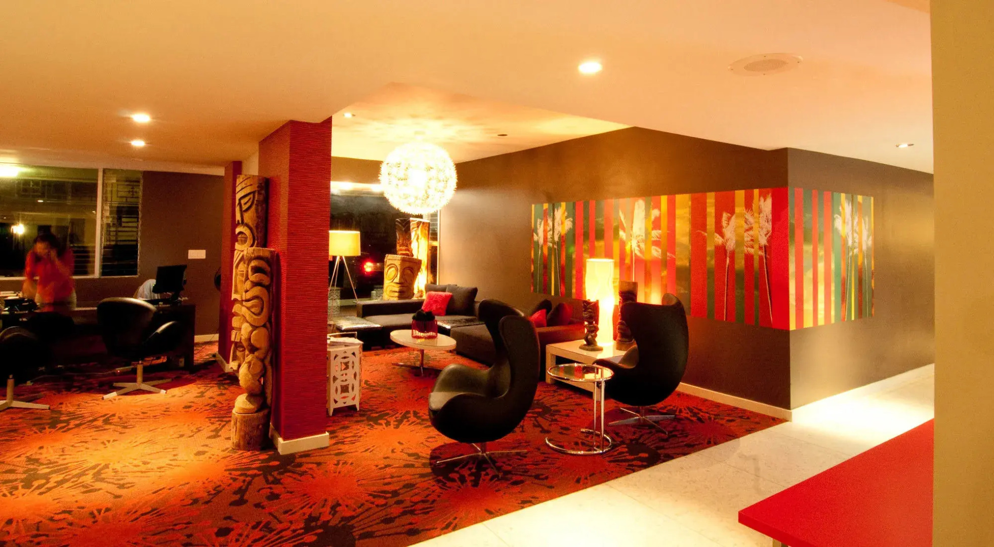 Caliente Tropics Hotel