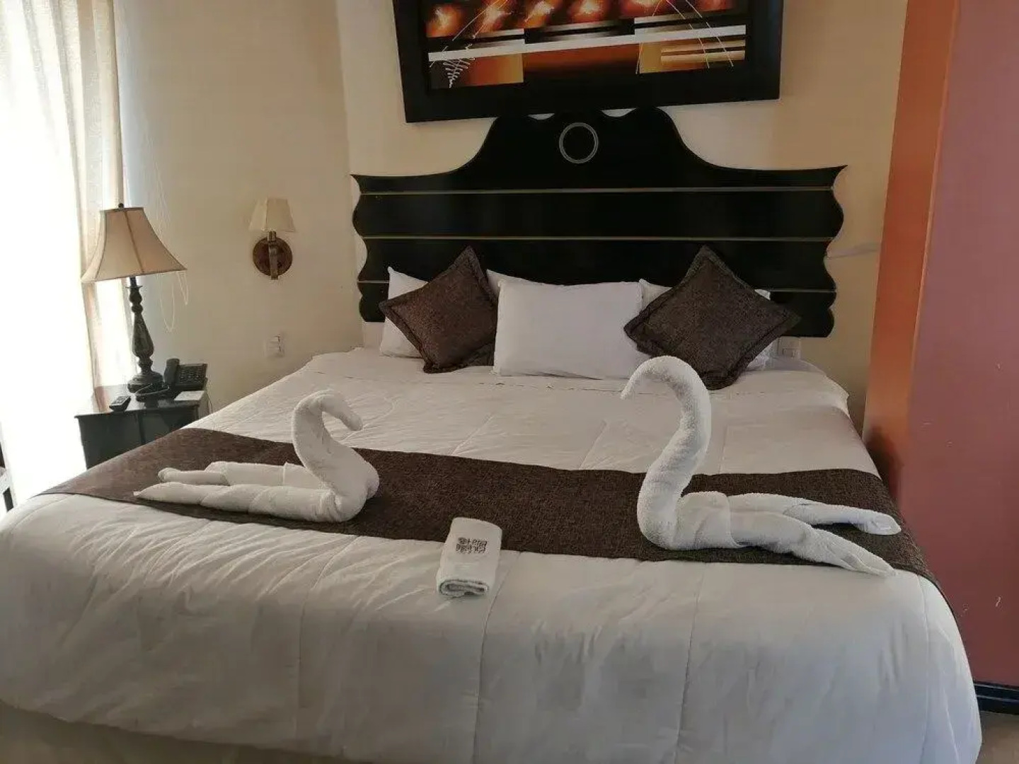 Terra Mistica Ciudad Del Lago Hotel