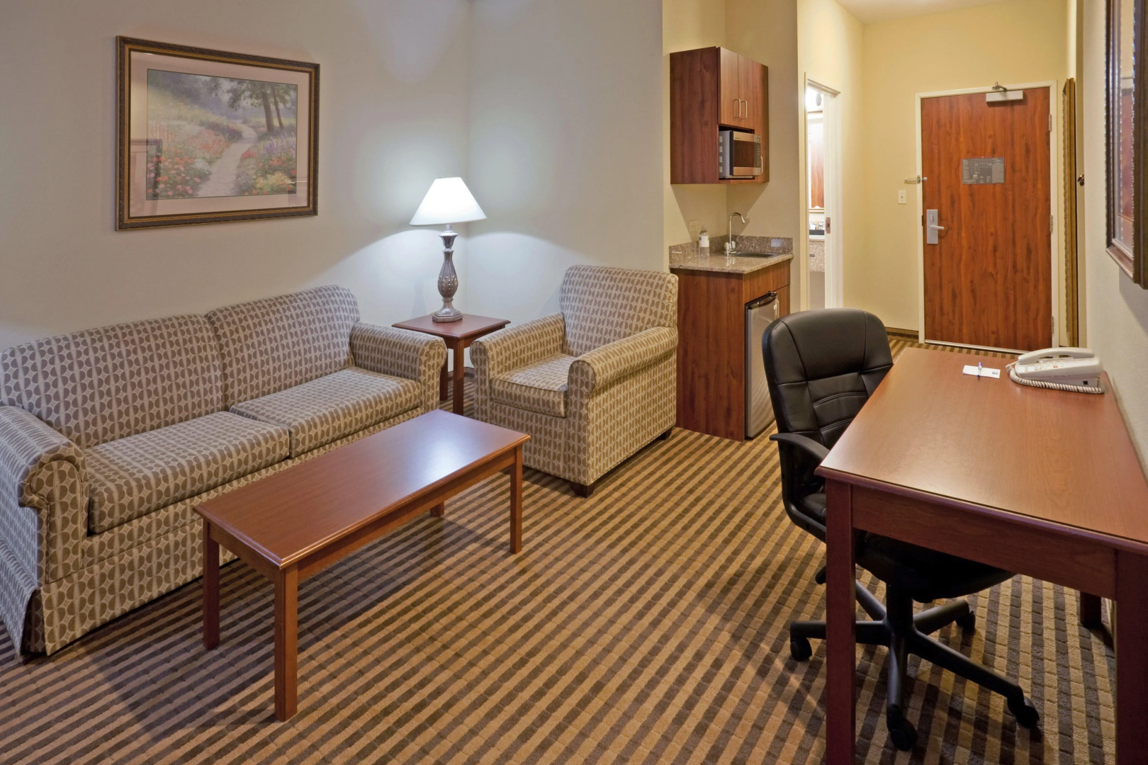 Holiday Inn Express & Suites Waxahachie by IHG